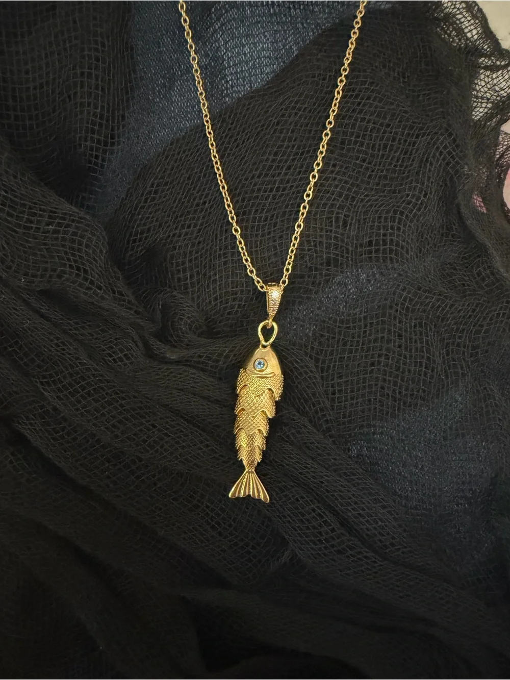 Gold Fish Pendant Necklace - Elegant Women's Jewelry